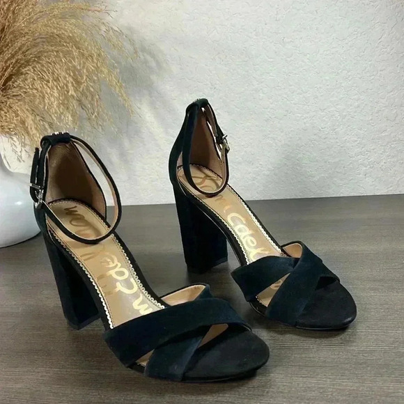 Sam Edelman Yancy Block Heel Ankle Strap Sandals - Picture 2 of 7